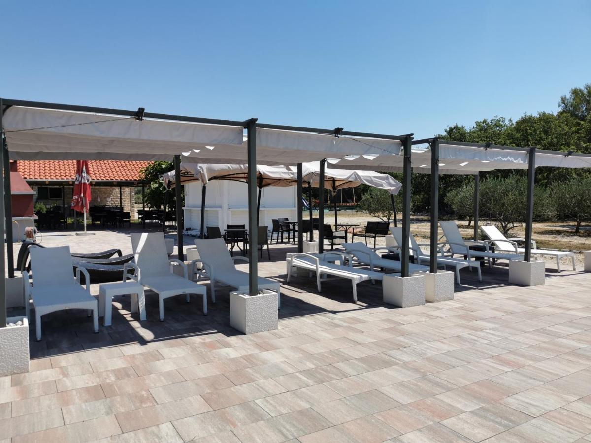 比奥格勒·纳·莫鲁 Grande Glamping With Pool酒店 外观 照片