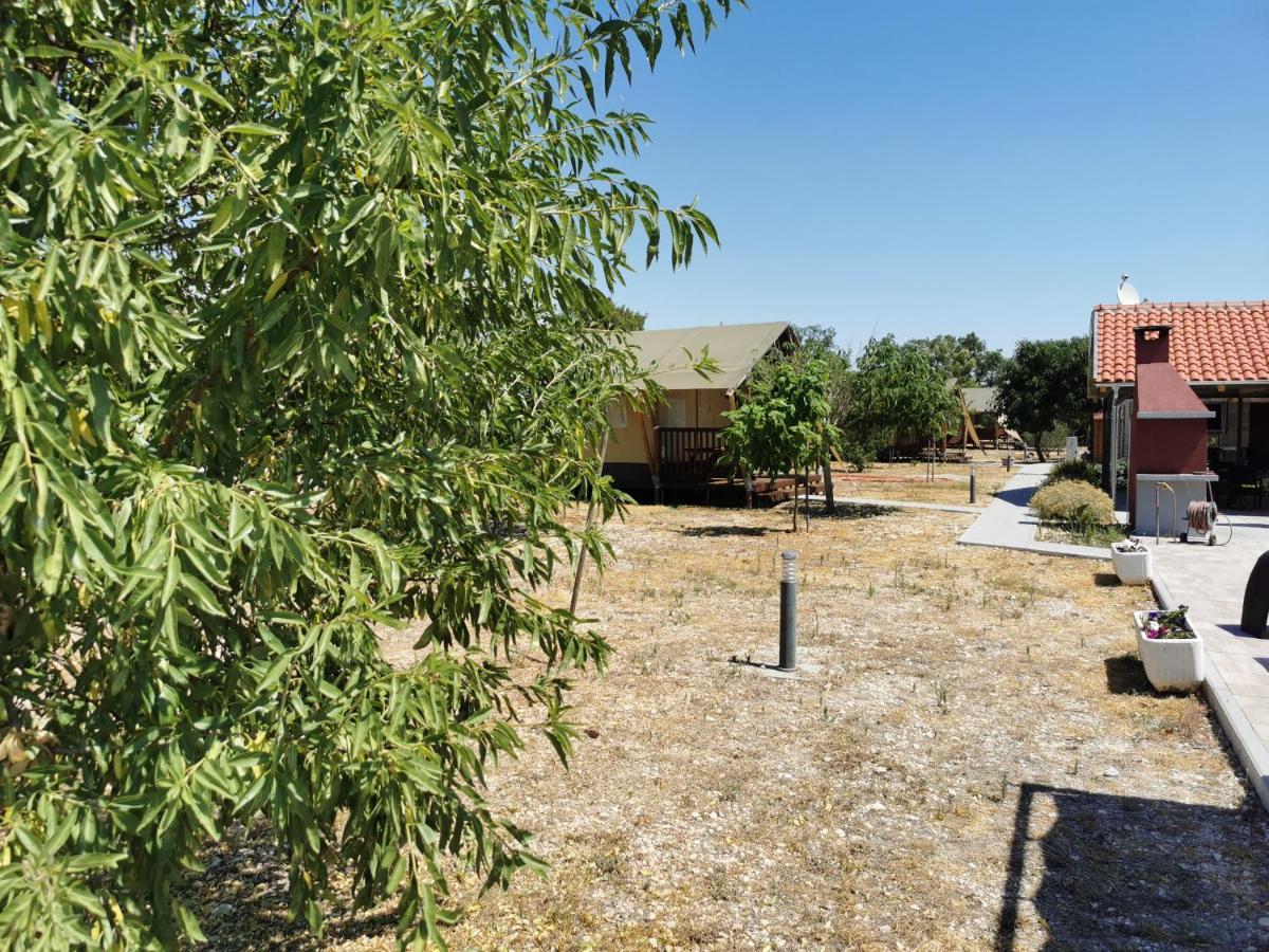 比奥格勒·纳·莫鲁 Grande Glamping With Pool酒店 外观 照片