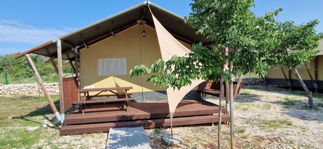 比奥格勒·纳·莫鲁 Grande Glamping With Pool酒店 外观 照片