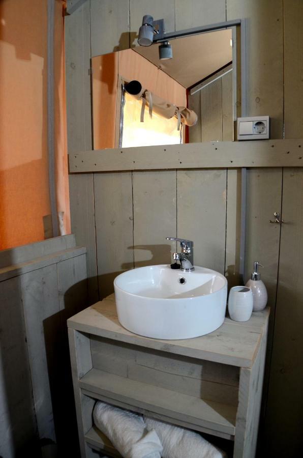 比奥格勒·纳·莫鲁 Grande Glamping With Pool酒店 外观 照片
